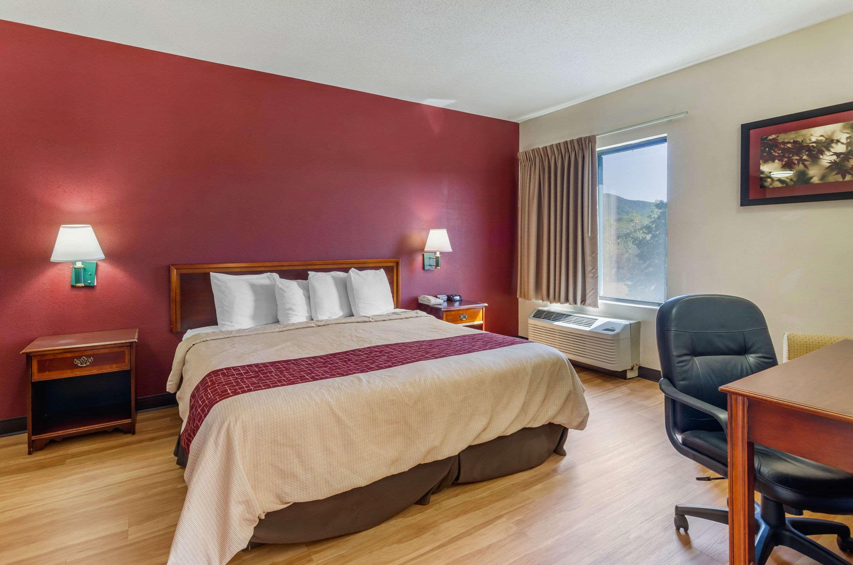 Comfort Inn & Suites Troutville - Roanoke North - Daleville 외부 사진